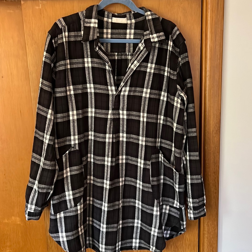 CP Shades Plaid Tunic GORGEOUS FLANNEL